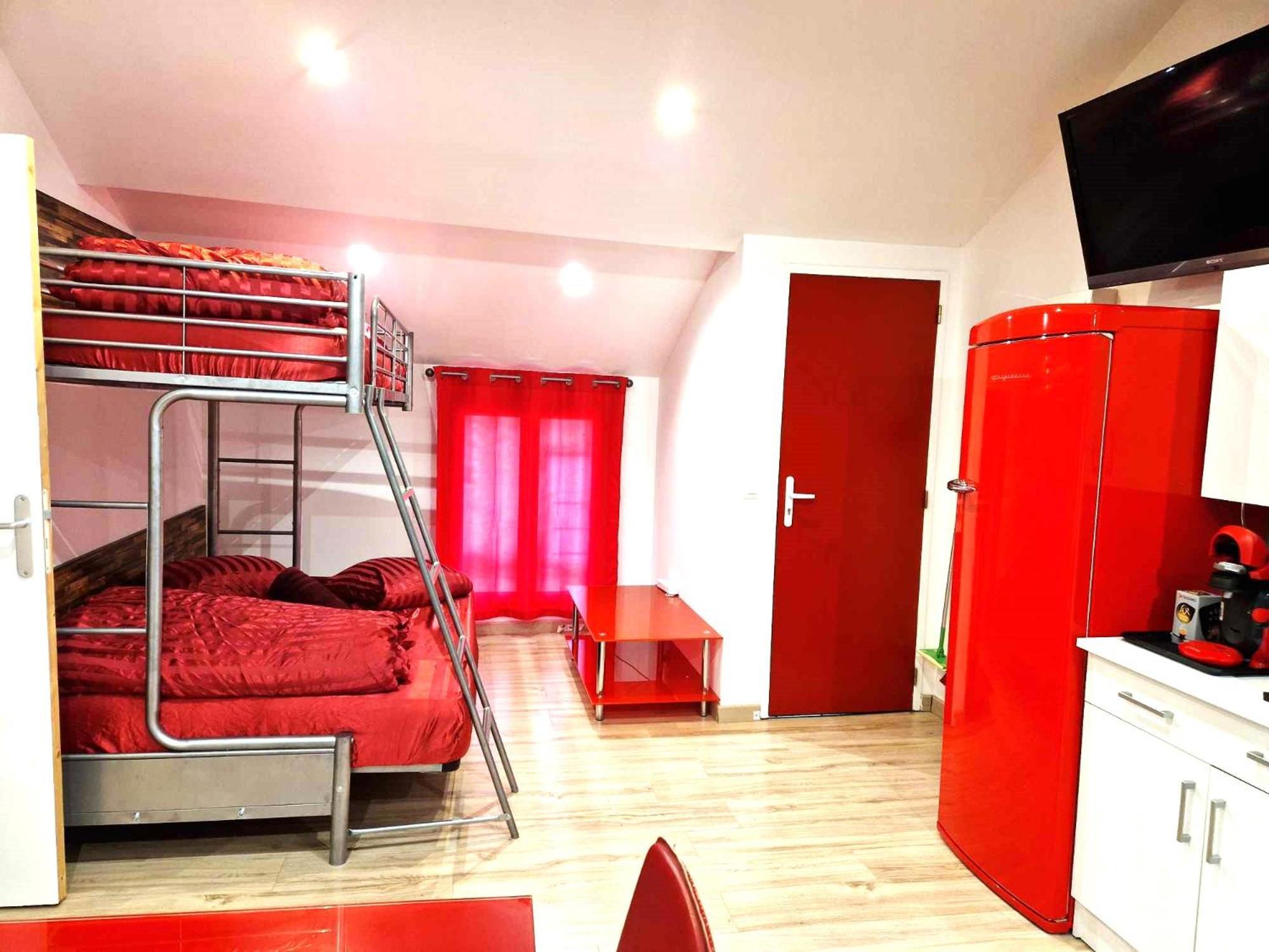 11 - Tres Joli 2 Pieces Tout Equipe Pour 1 A 5 Personnes, Vue Sur Parc Arbore, Parking Privatif Gratuit, Grand Fourgon Possible, Tout Le Linge De Maison Est Fourni Razac-sur-lʼIsle Εξωτερικό φωτογραφία